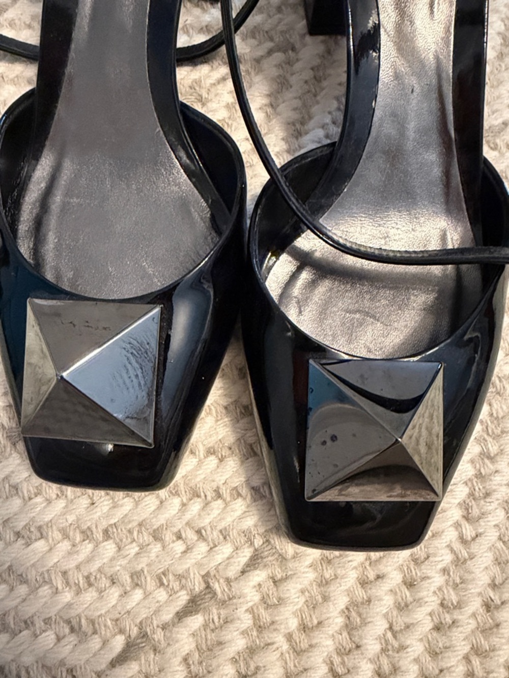 Valentino Black Patent Leather Pyramid-Tip Slingback Heels - Picture 5 of 5